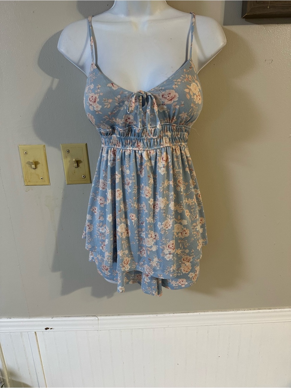 Derek Heart Blue Floral Spaghetti-Strap Romper